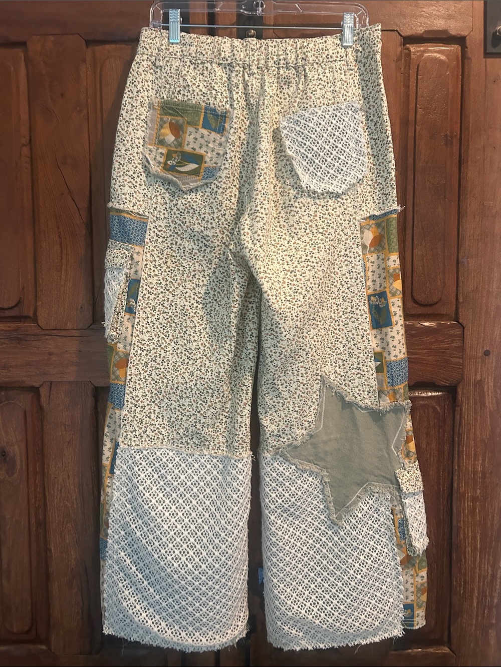 POL Patchwork Wide-Leg Pants in Cream, Blue and Green - Picture 4 of 5